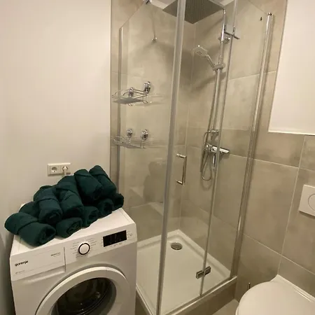 Bege Business Escape